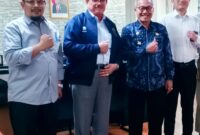 Pj Bupati Aceh Singkil bersama wakil ketua KASN beberapa waktu yang lalu di Jakarta
(Foto Dok BKPSDM Aceh Singkil)