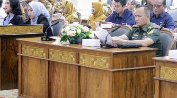 Kasdim 0418/Palembang Hadiri Rapat Percepatan Pertumbuhan Perekonomian Daerah