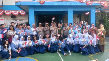 Polsek Pademangan Edukasi Pelajar SMPN 42 Tentang Bahaya Bullying dan Kenakalan Remaja
