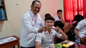 Kemenko Polkam Pastikan Implementasi Program Presiden di Sektor Pendidikan dan Kesehatan