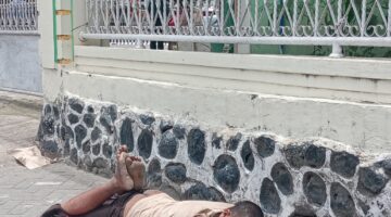 Duka di Jalan Veteran Kabanjahe : Seorang Saudara Kita Terlunta dan Tergeletak Tak Berdaya