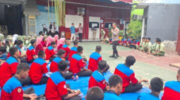 Polsek Metro Penjaringan Gelar Program Police Goes to School di SMK 56 dan SMK Remaja Pluit