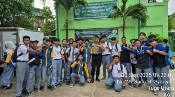 Polisi Sambangi SMK Muhammadiyah 12 Koja, Ajak Pelajar Fokus Belajar dan Jauhi Aksi Unjuk Rasa