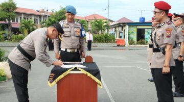 Polres Pelabuhan Belawan Gelar Upacara Serah Terima Jabatan Kasat Reskrim, Kasat Narkoba dan Kasat Lantas Polres Pelabuhan Belawan