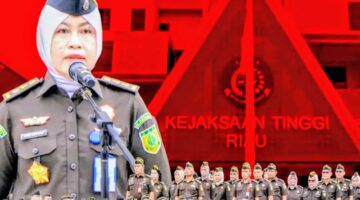 Aswas Kejati Riau Pimpin Apel Pagi, Tekankan Kepada Seluruh Pegawai Menjaga Integritas