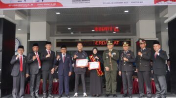 Kodim 0308/Pariaman Laksanakan Upacara Hari Sumpah Pemuda Ke-97 Tahun 2025 di Lapangan Kantor Bupati Padang Pariaman