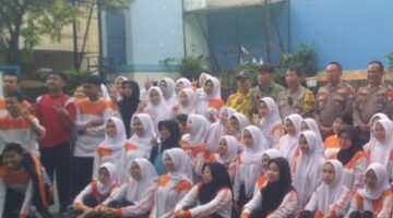 Polsek Pademangan Edukasi Siswa SMK Negeri 23 Tentang Kenakalan Remaja dan Bijak Bermedia Sosial