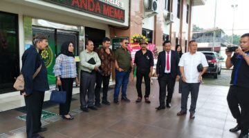 Hakim Tegur Keras Diah : Pinjam Rp 60 Juta Dua Tahun Tak Bayar, Kok Anda yang Menggugat,.???