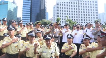 Kapolda Metro Jaya Pimpin Apel Pengamanan Swakarsa Jelang Nataru