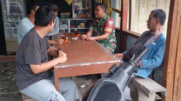 Babinsa 03/Parongil Tegaskan Mitigasi Bencana sebagai Tanggung Jawab Bersama Warga Desa