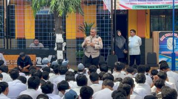 Polsek Koja Sambangi SMK Walang Jaya, Ajak Pelajar Cegah Tawuran dan Jauhi Narkoba