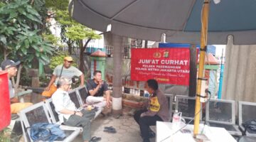 Jumat Curhat, Polsek Pademangan Dengarkan Aspirasi Warga Pademangan Barat