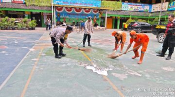 Polres Metro Jakut Gelar Aksi Sigap Pulihkan Suasana di SDN 01 Kalibaru usai Insiden Mobil Mitra SPPG Menabrak Puluhan Siswa