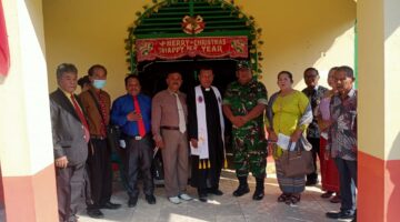Koramil 07/AKB dan Polsek NA-IX-X pelaksanaan pengamanan di gereja wilayah kecamatan NA-IX-X