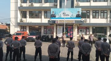 Polsek Koja Gelar Apel Pengamanan Gereja, Pastikan Ibadah Natal Berjalan Aman dan Kondusif