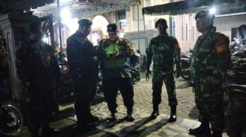 Personel Koramil 0201-16/TM Laksanakan Pengamanan Gereja di Wilayah Tanjung Morawa Dalam Rangka Natal Tahun 2025