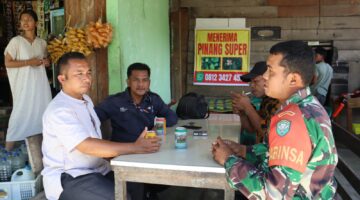 Babinsa Posramil Ketambe Jalin Komsos Bersama Perangkat Desa