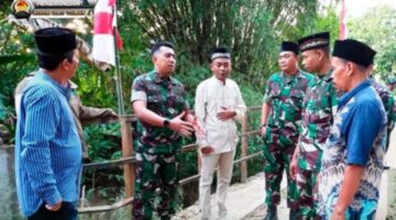 Permudah Mobilitas para Petani, Dandim 0811 Tuban Tinjau Pembangunan Jembatan di Desa Tawaran Kenduruan