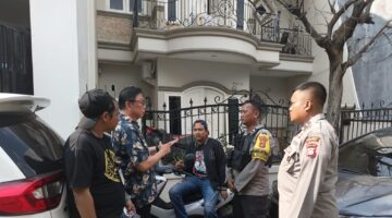 Quick Respon Polsek Cilincing Tindaklanjuti Aduan Warga Melalui 110 Terkait Pengerusakan Pagar Rumah