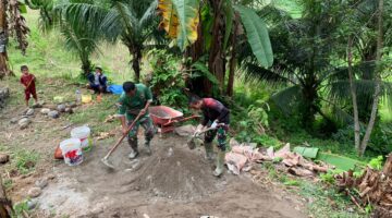 TMMD Ke 128, TNI AD Bersama Warga Gotong Penuh Semangat Membangunan RTLH 