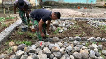 TMMD Ke 128, TNI AD Bersama Warga Gotong Penuh Semangat Membangunan RTLH    