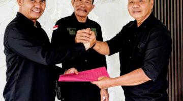 Muhammad Yahya Lase Resmi Nahkodai Satgasus DPC GRIB JAYA Pekanbaru, Ketua DPC S Hondro : “Satgasus Harus Solid, Profesional, dan Satu Komando”