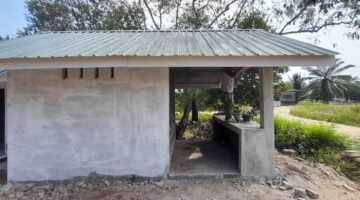 Pembangunan Pos Kamling, Satgas TMMD 128 Kodim 0203/Lkt Dukung Kamtibmas Lingkungan 