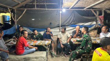 Ngopi Bareng Warga,Satgas TMMD 128 Gebang Tingkatkan Perekonomian Pedagang