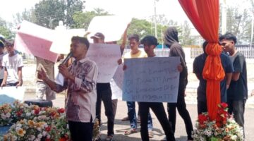 Tuntut Realisasi CRS Perusahaan, GPPM Lakukan Aksi di Kantor Bupati