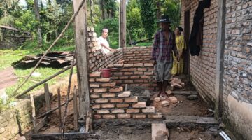 Detail Kecil, Hasil Besar: Sentuhan Akhir Mushola TMMD 128 Gebang