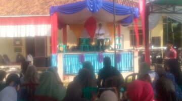 Camat Cilograng Terharu Sampaikan Ucapan Perpisahan di Acara Pengajian Ulama Umaro