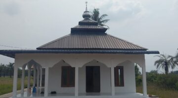 Satgas TMMD 128 Kodim 0203/Lkt Selesaikan Renovasi Musholah Babujanah, Warga Apresiasi