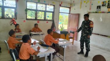 Stop Aksi Bullying, Babinsa Koramil 07/Salak Berikan Wasbang kepada Murid SDN 030415