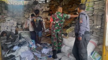 Peran Aktif Babinsa Joyotakan Dalam Pengolahan Bank Sampah