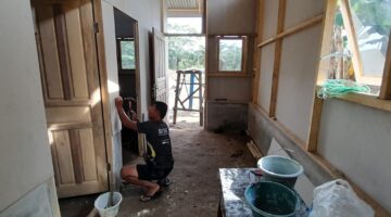 Hari Libur Rehab RTLH Pak Suzanna Terus Digenjot,Ini Penampakannya