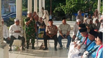 TNI Hadir di Tengah Umat, Koramil 12/LP Ikuti Pelepasan Jemaah Haji Sungai Kanan