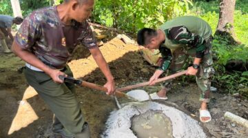 Bersama Membangun Nagari, Satgas TMMD Ke 128 Kebut Pembangunan MCK Pos Pemuda