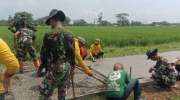 Kolaborasi Pasukan Kuning dengan Pasukan Loreng di TMMD Reg Ke-128 Kodim 0725/Sragen