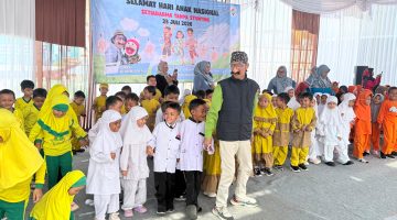 Ratusan Anak Padati Balai Desa Setiadarma, Peringatan HAN 2026 di Bekasi Usung Semangat Cegah Stunting 