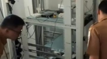 Diskominfo Aceh Singkil Perkuat Infrastruktur Server Bersama Tim IT Universitas Teuku Umar