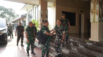 Dandim 0209/LB Dampingi Danrem 022/PT Sambut Kunjungan Tim Wasrik Itjenad