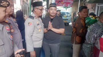 Kapolsek Koja Hadiri Tauziah dan Pemakaman Pemilik SMK Walang