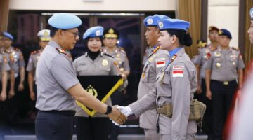 Wakapolri Pimpin Upacara Purna Tugas FPU 7 Minusca, 140 Personel Terima Penghargaan