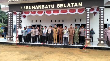 Koramil 12/LP Hadiri Peresmian dan Syukuran STAI Darul Husna Langga Payung di Desa Sabungan