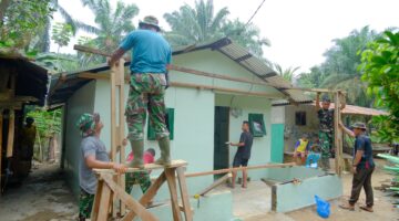 Harapan Baru Mulai Terbentang, Satgas TMMD ke-130 Kodim 0209/LB Wujudkan Impian Rumah Layak bagi Tukirin