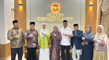 Wakil Walikota Tanjungbalai Terima Kunjungan Wamenag Prof.Romo H.R. Muhammad Syafi’i,SH,M.Hum Dalam Jamuan Makan Malam