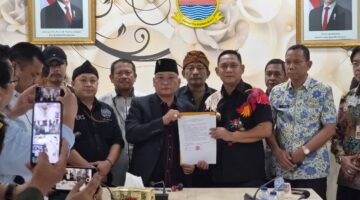 Kelanjutan Aksi Solidaritas Wartawan, Bupati Asep Siap Audensi Berikan Penjelasan