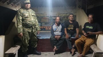 Patroli Malam, TNI Di Wuryantoro Juga Dijadikan Sarana Komsos Dengan Warga