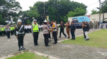 Personil Koramil 08/RP menghadiri Apel Gelar Pasukan Operasi Patuh Toba 2026 Di Polres Labuhan Batu