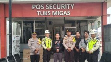 Kapolres Pelabuhan Tanjung Priok Pimpin Pengecekan Kesiapsiagaan Personel Pelayanan Aksi Unjuk Rasa